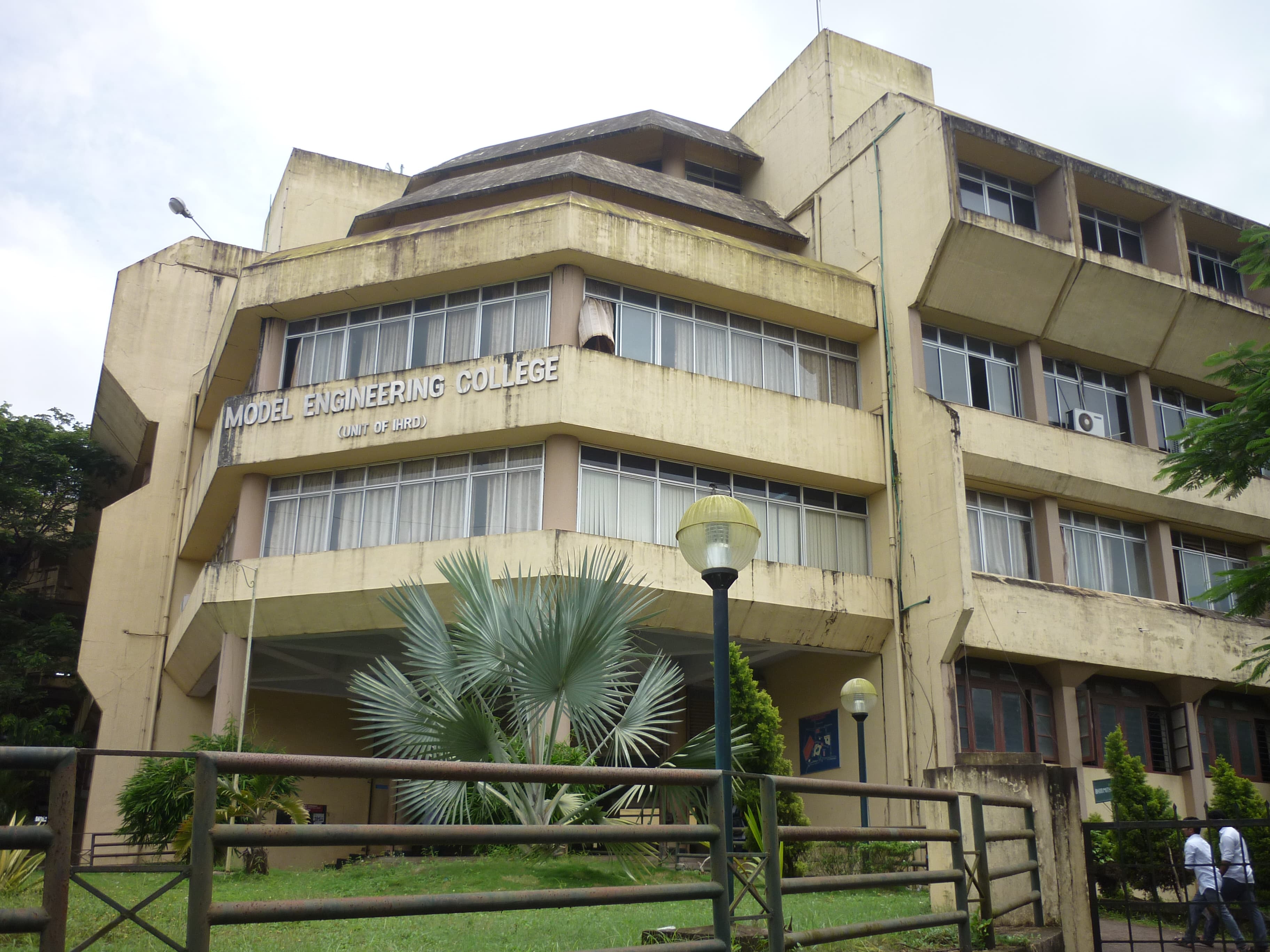 Model Engineering College